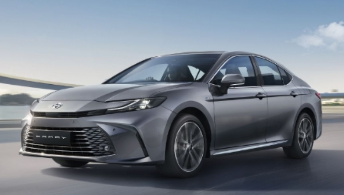 Toyota Camry Hybrid