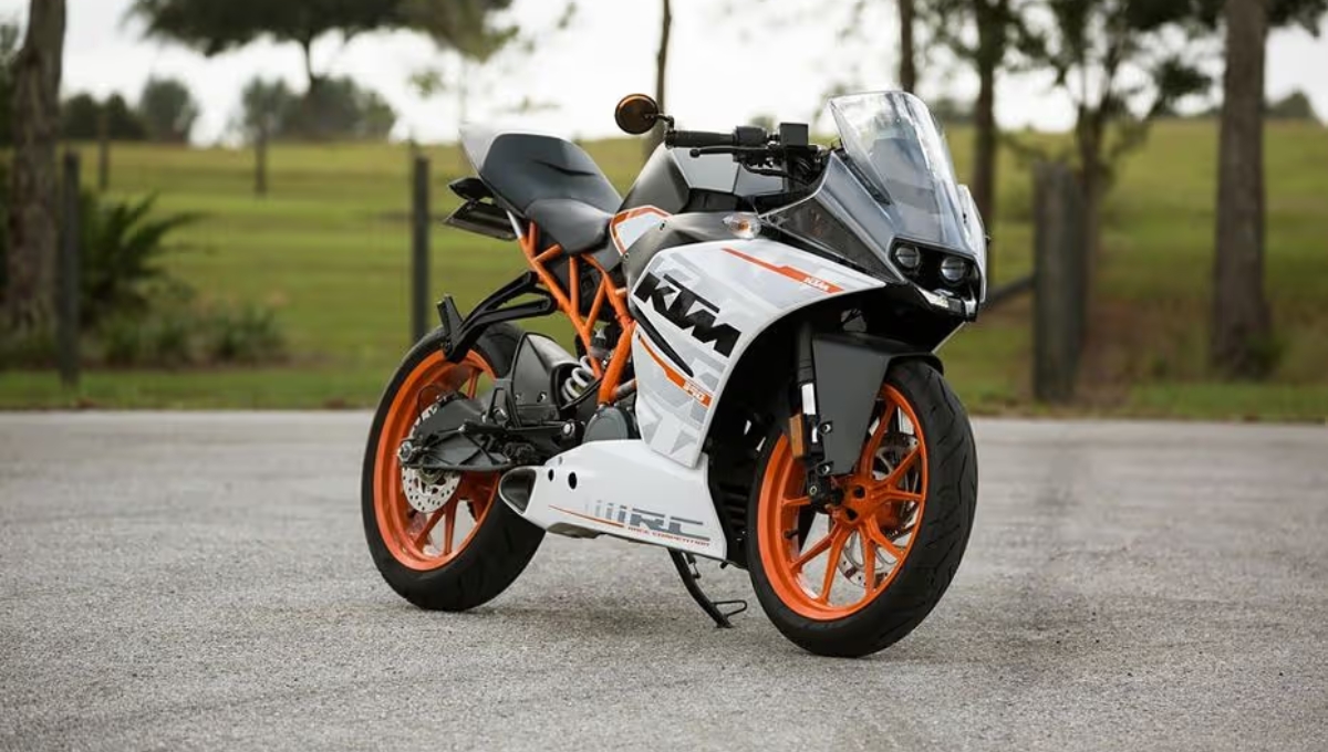 KTM RC 200 Price 2.63 Lakh Stunning Features, Power and Style in One Sportbike