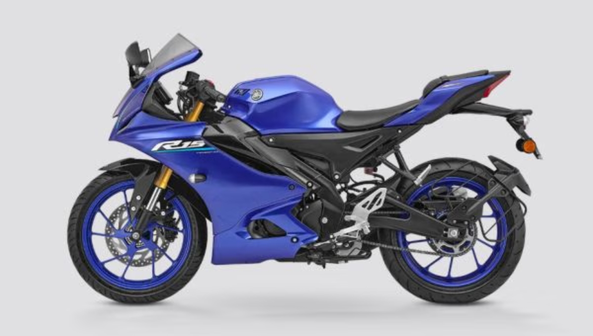 Yamaha R15 V4 2025: 155cc powerful bike, 140 kmph top speed and just Rs 1,70,000