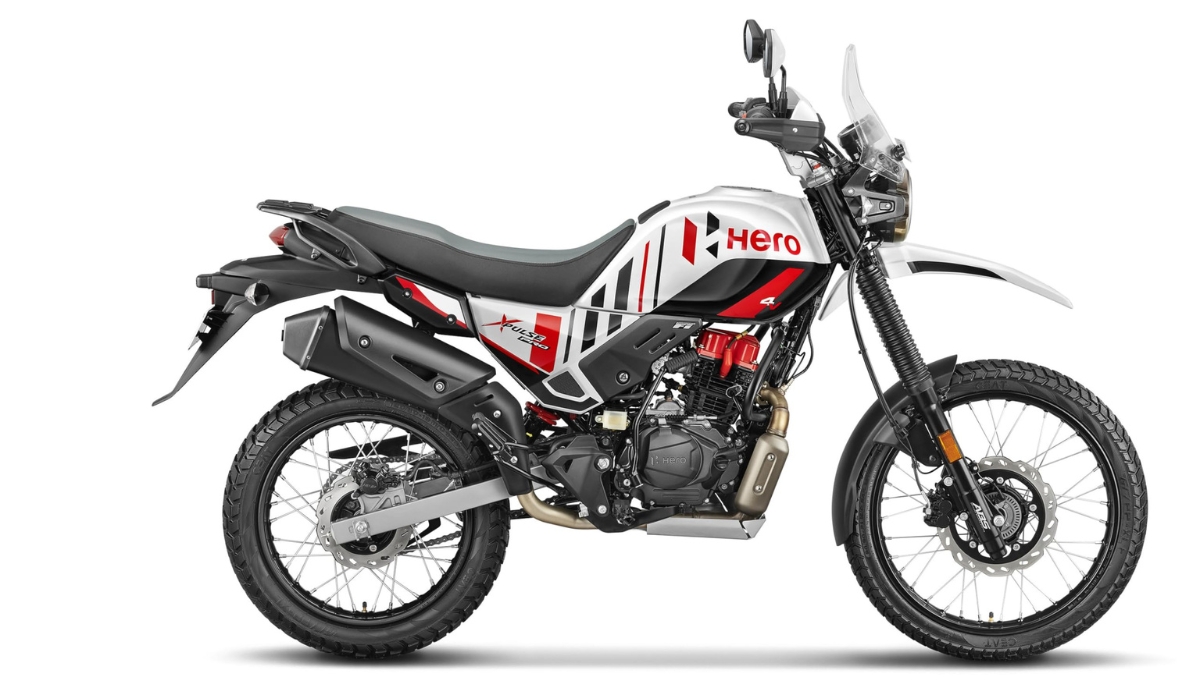 Hero Xpulse 200 4V: 18.9 bhp, 115 kmph top speed, and stunning LED headlights. Find out the price.