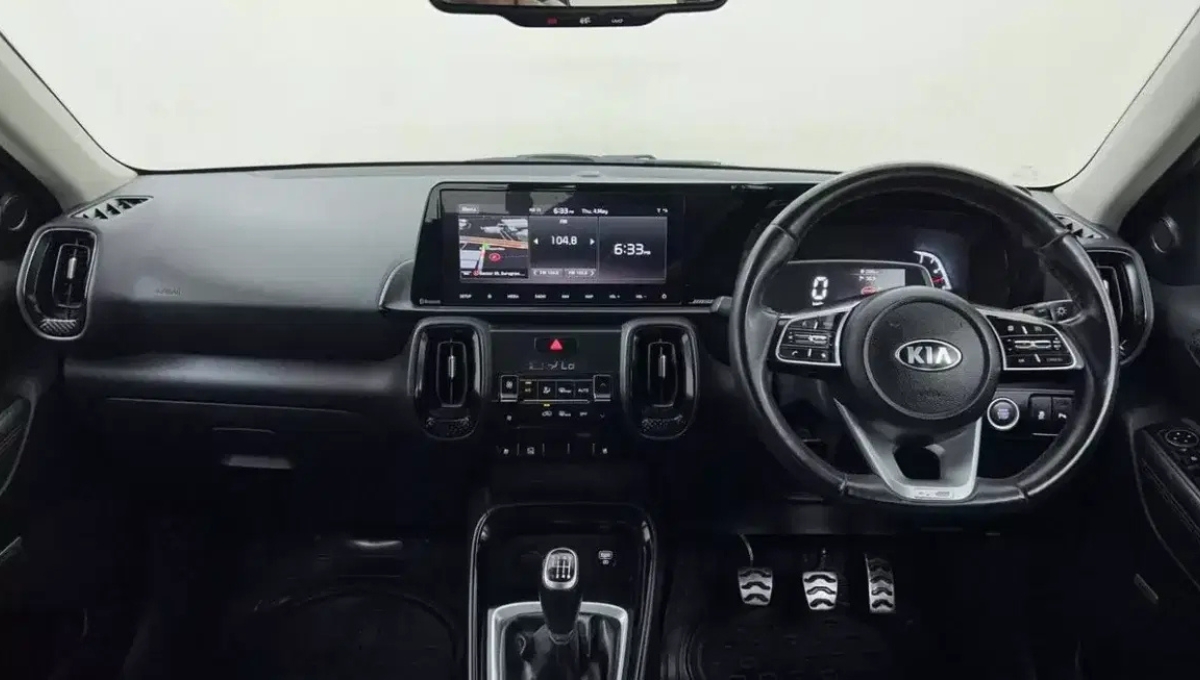 Kia Sonet 2025: Stunning SUV with Premium Features, Price Starts at 8 Lakh