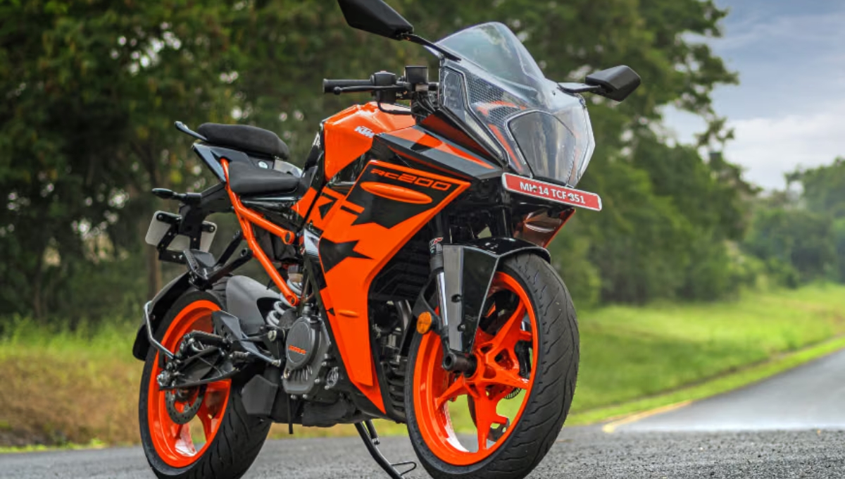 KTM RC 200 Price 2.63 Lakh Stunning Features, Power and Style in One Sportbike