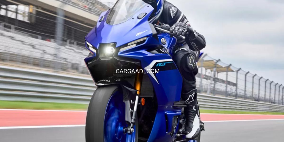 Yamaha R3