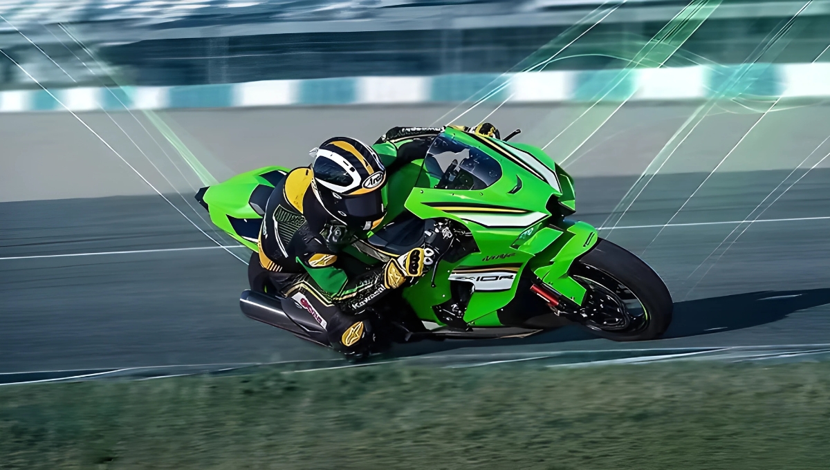 Kawasaki Ninja ZX-10R 2025: 998cc Superbike, Key Features and Price Rs 20.64 Lakh