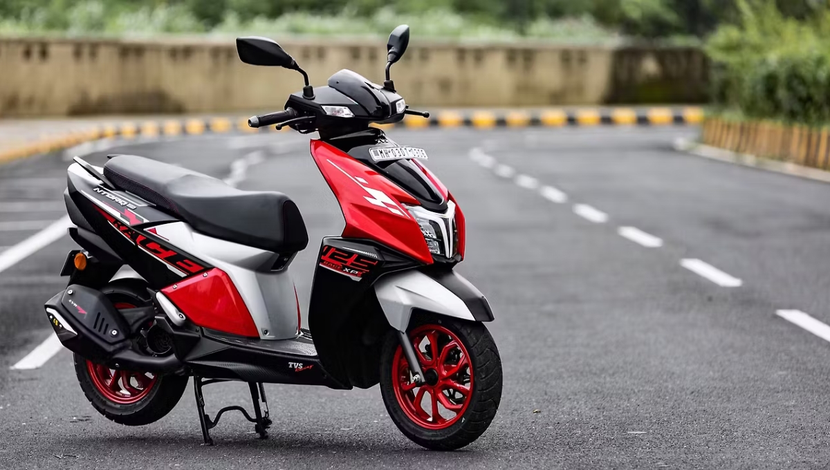 TVS Ntorq 125 Scooter 2025 Stylish, Powerful, and Comfortable Price Rs1.15 Lakh